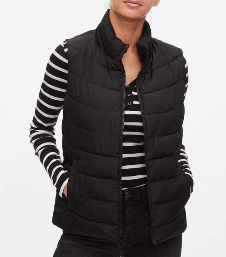 Ladies Gap Lightweight Puffer