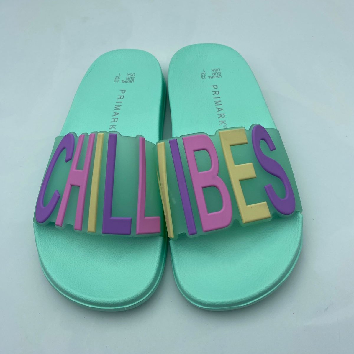 Primark Chill Vibes Slides