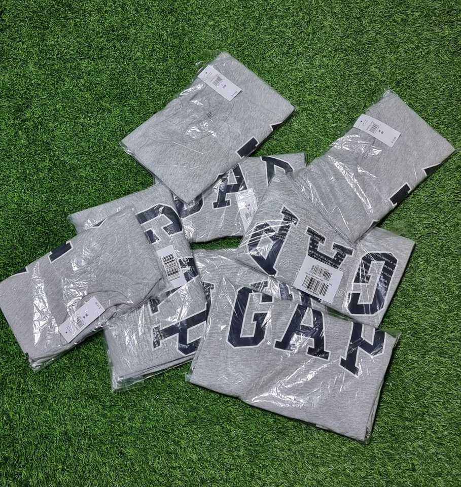Gap Logo Shirt